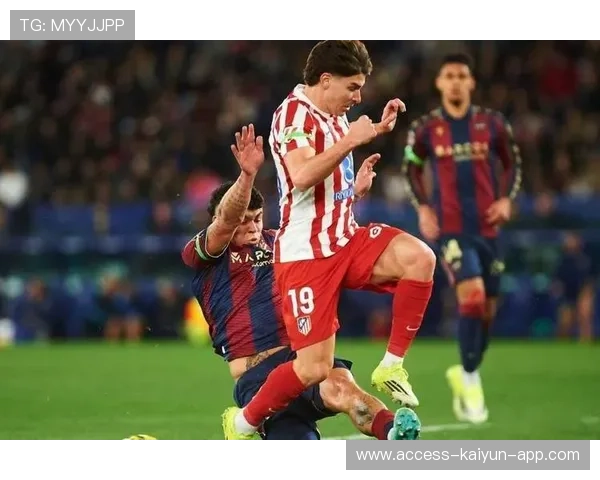 马竞边路传中制造多次威胁，马竞战术